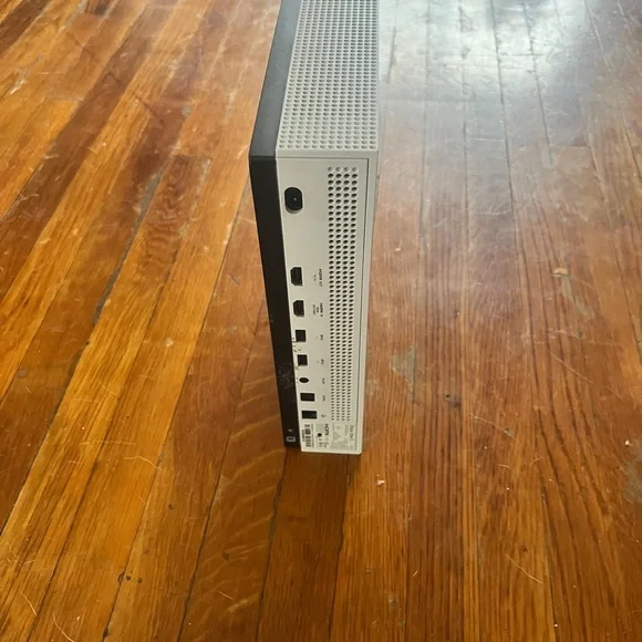 Xbox one s and ps4 bundle 500gb